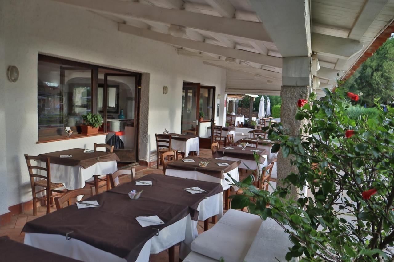 IHR Hotel San Paolo Loiri Porto San Paolo Exterior foto