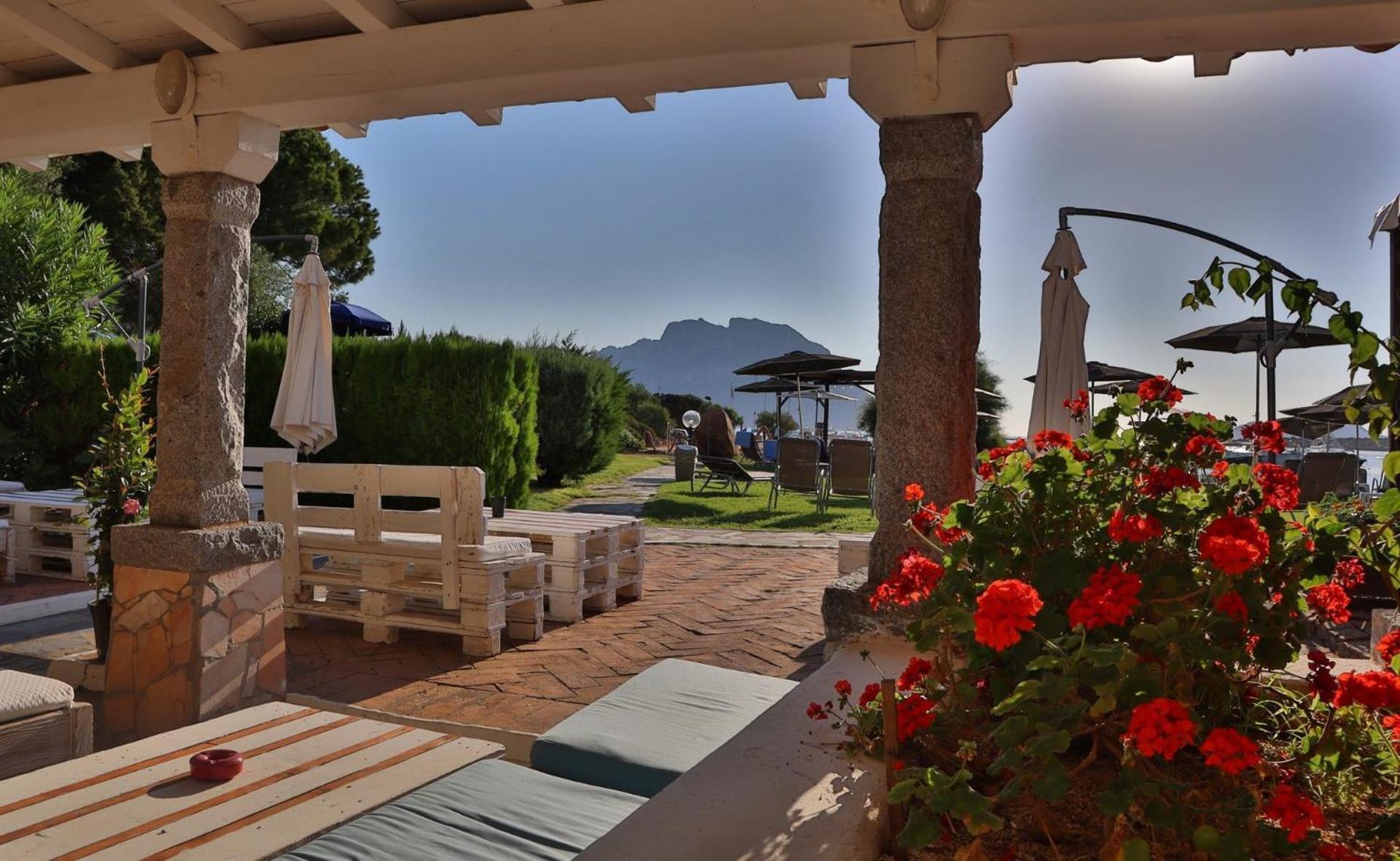 IHR Hotel San Paolo Loiri Porto San Paolo Exterior foto