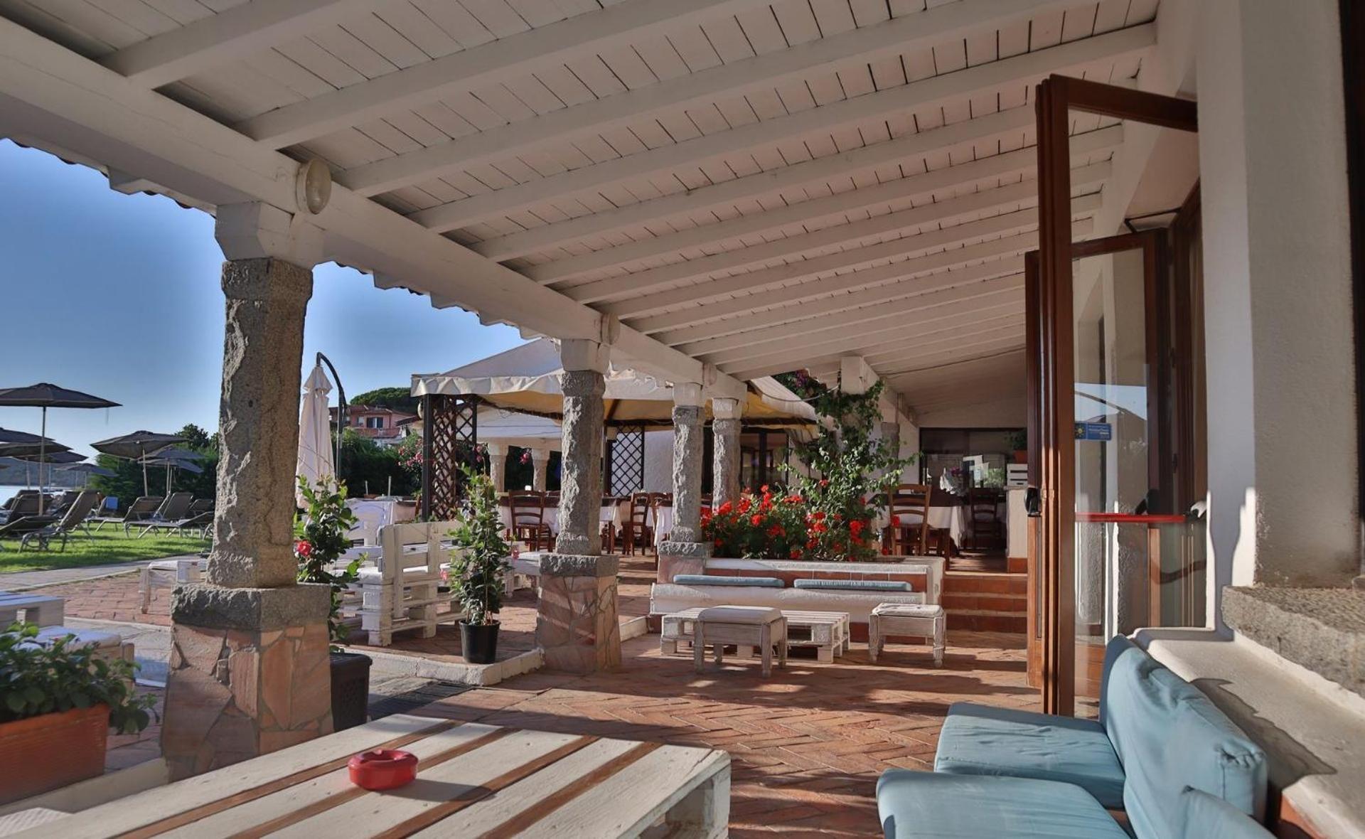 IHR Hotel San Paolo Loiri Porto San Paolo Exterior foto
